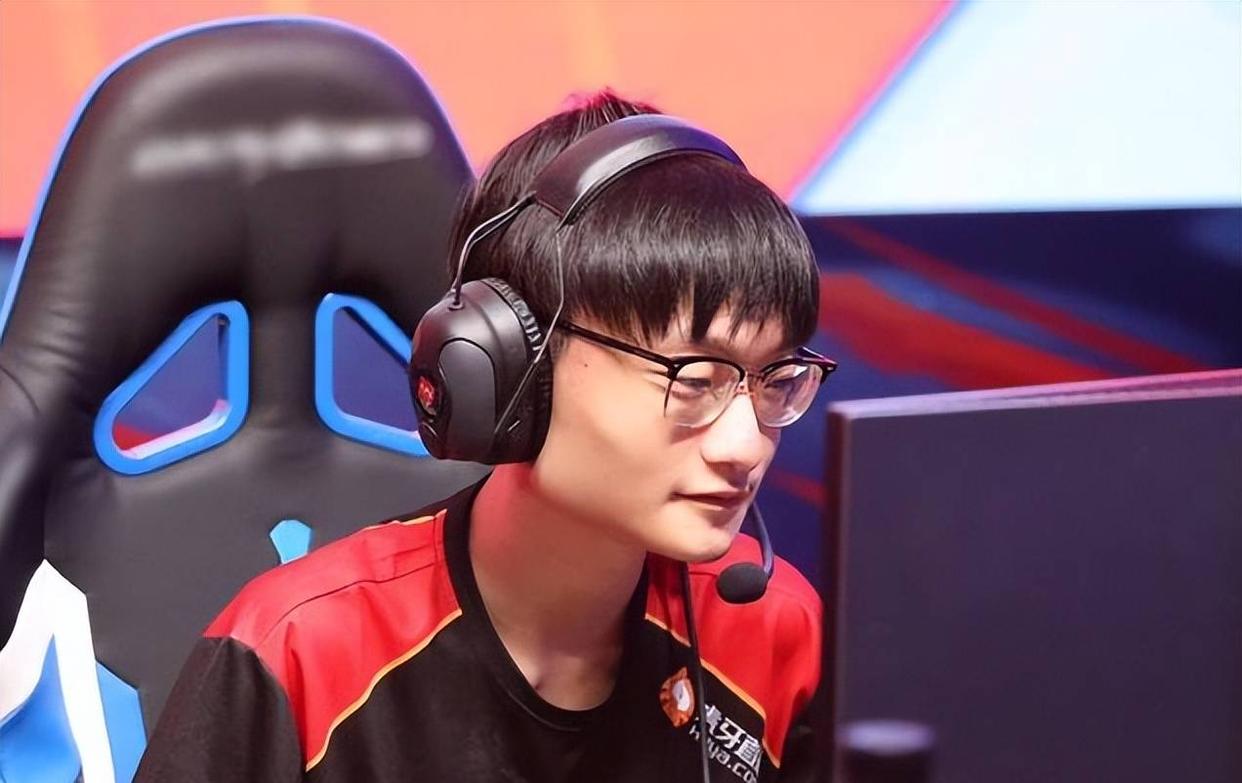 Scout新星比分优势明显表现惊艳,RNG未来可期!